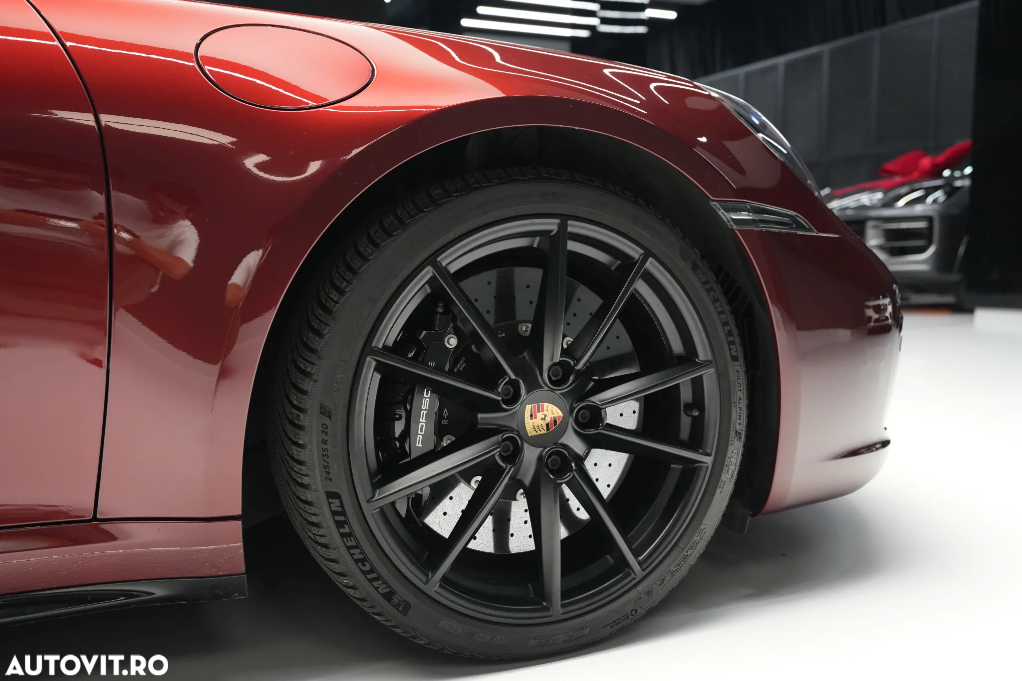 Porsche 911 Targa 4S PDK Heritage Design Edition - 7