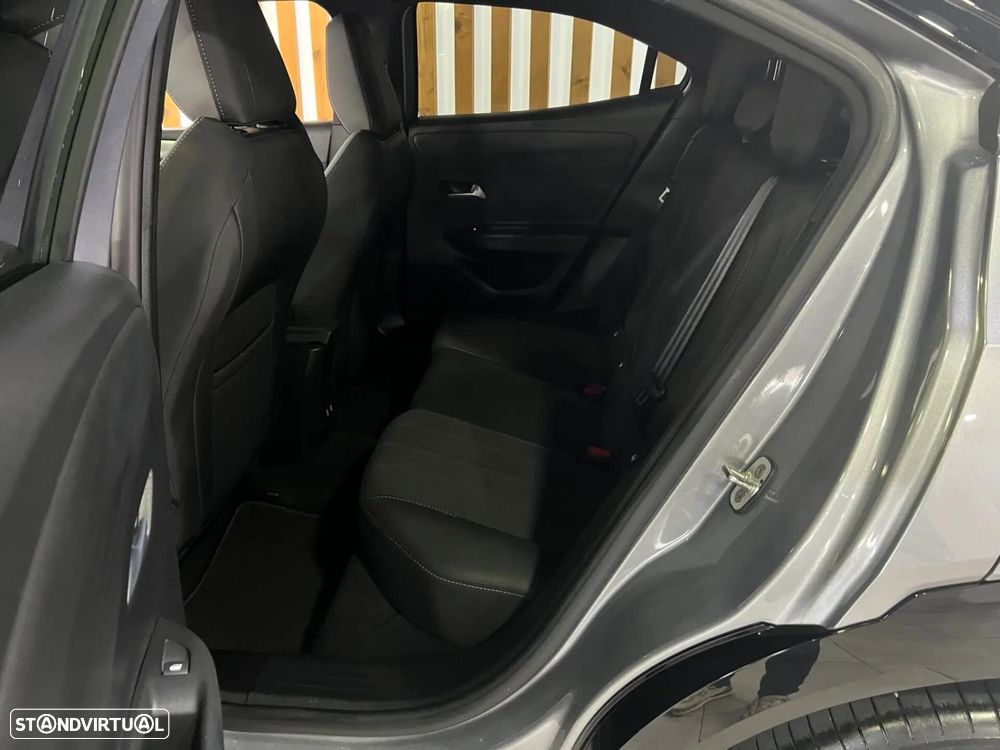 Opel Mokka 1.2 Hybrid GS eDCT - 16
