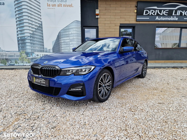 BMW Seria 3 330e iPerformance AT M Sport