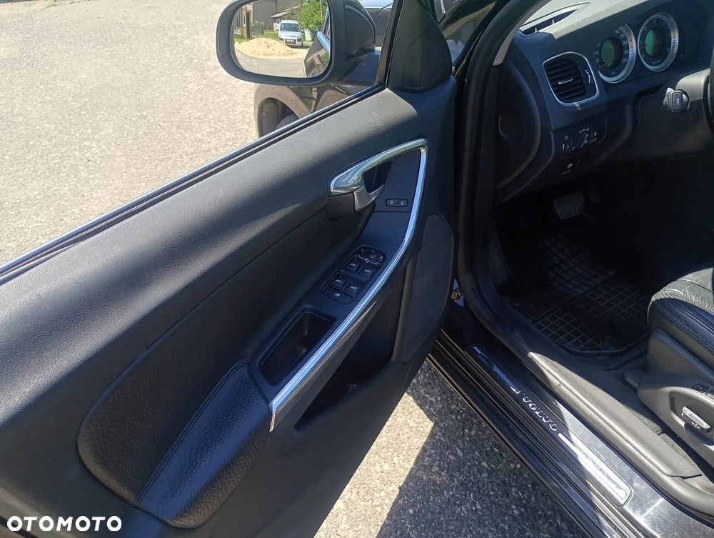 Volvo V60 - 15
