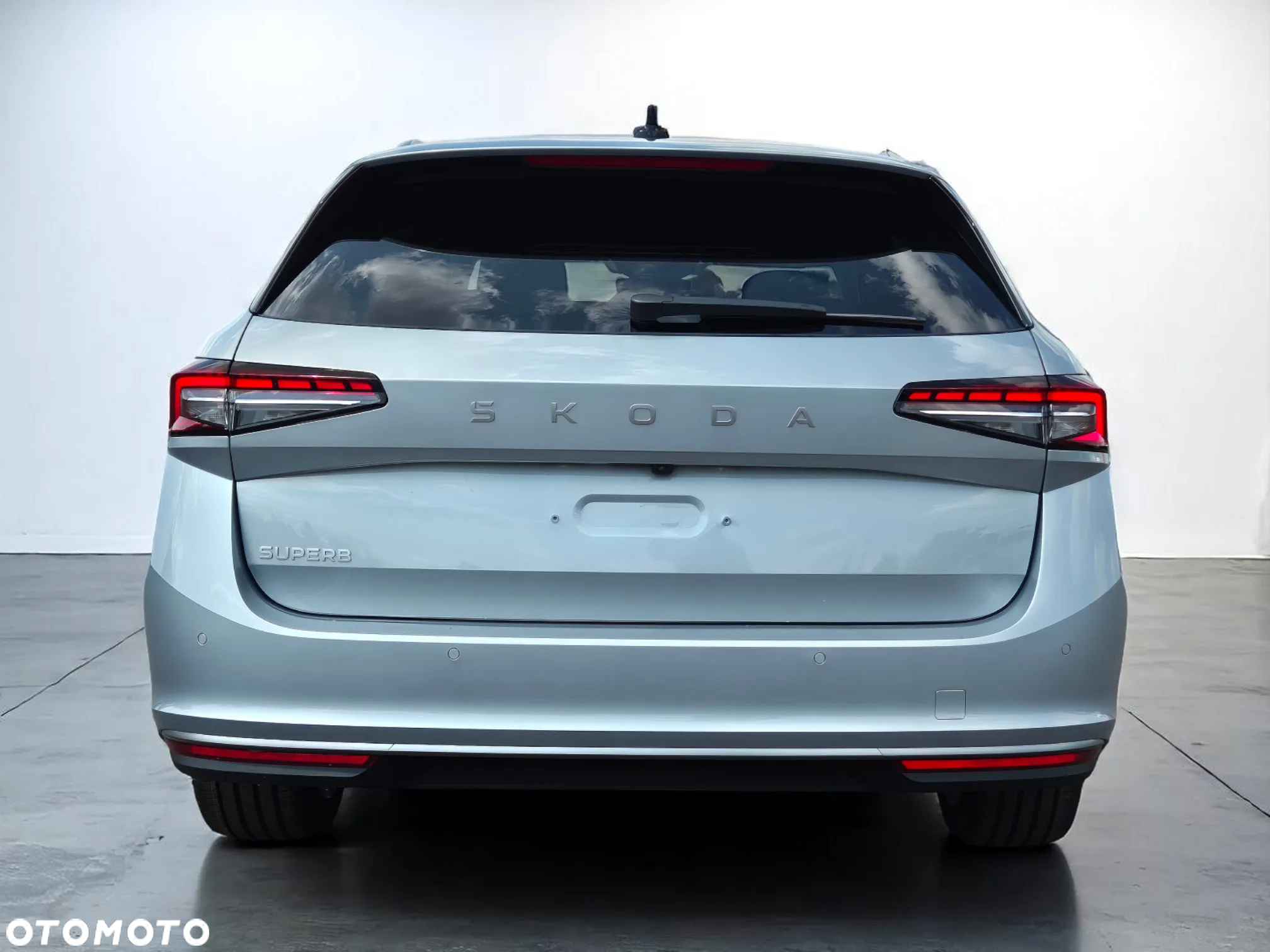 Skoda Superb 2.0 TSI L&K DSG - 7