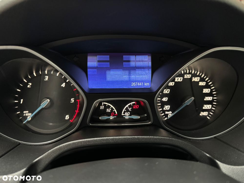 Ford Focus 2.0 TDCi Trend - 13