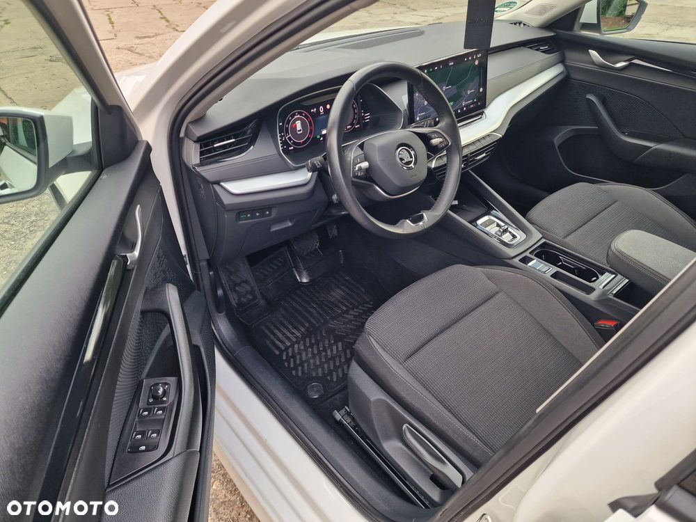 Skoda Octavia 2.0 TDI DSG Selection - 12