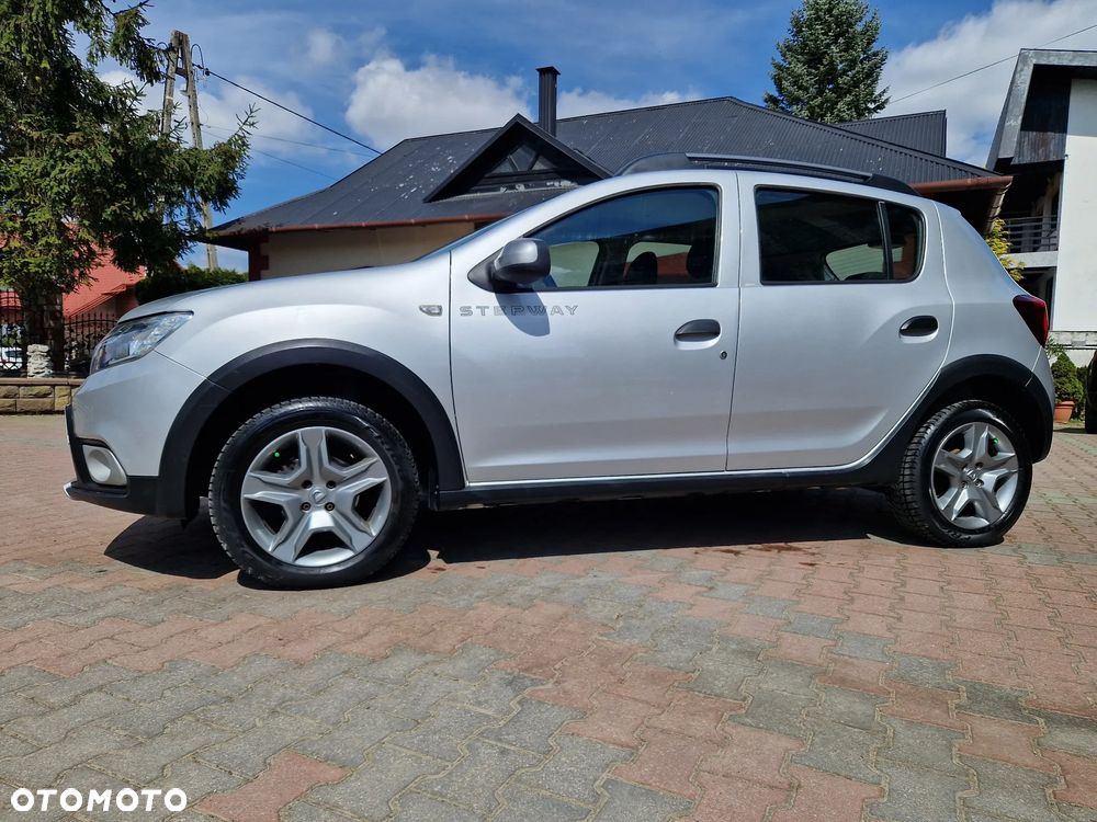 Dacia Sandero Stepway 0.9 TCe Laureate S&S - 3