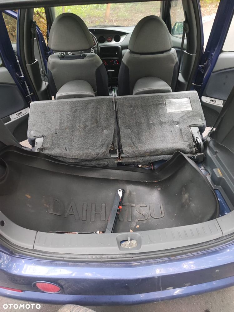 Toyota Yaris 1.3 Sol - 5