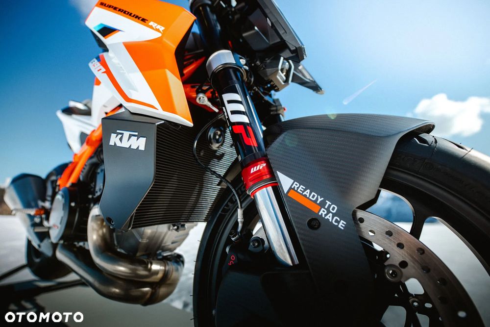 KTM Super Duke - 17