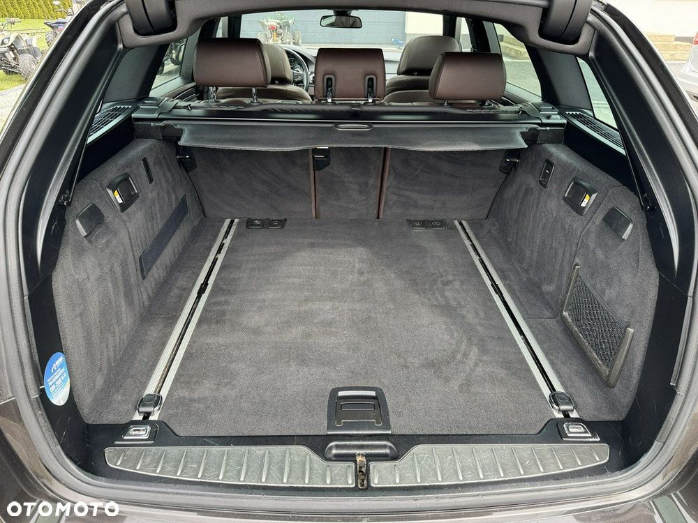 BMW Seria 5 520d Luxury Line sport - 27