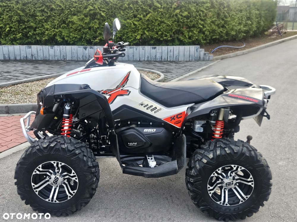 Can-Am Renegade - 10
