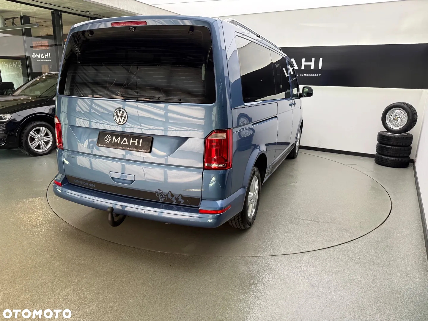 Volkswagen Caravelle 2.0 TDI L2 Comfortline Mixt 4Motion - 10