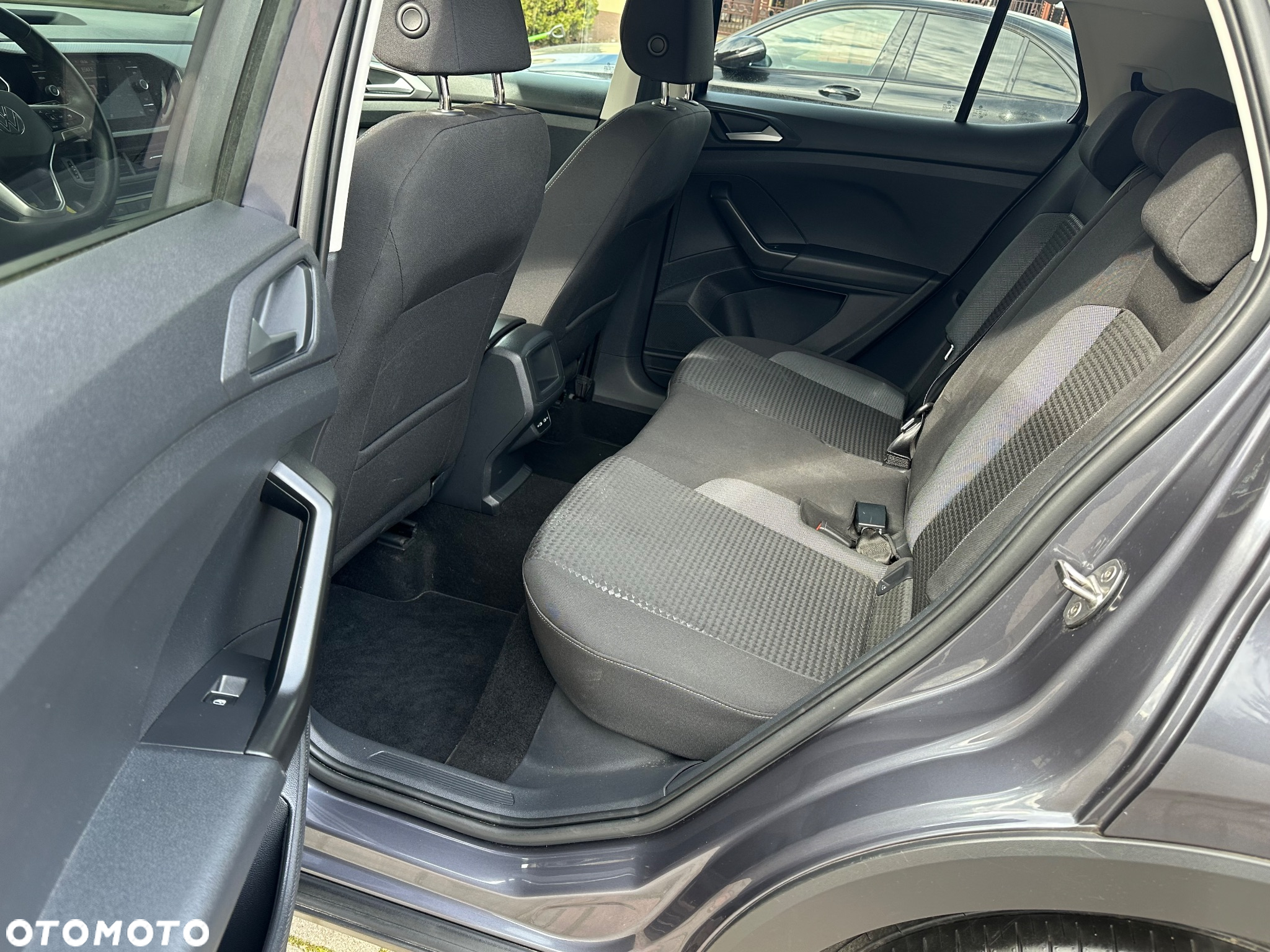 Volkswagen T-Cross 1.0 TSI Active DSG - 18