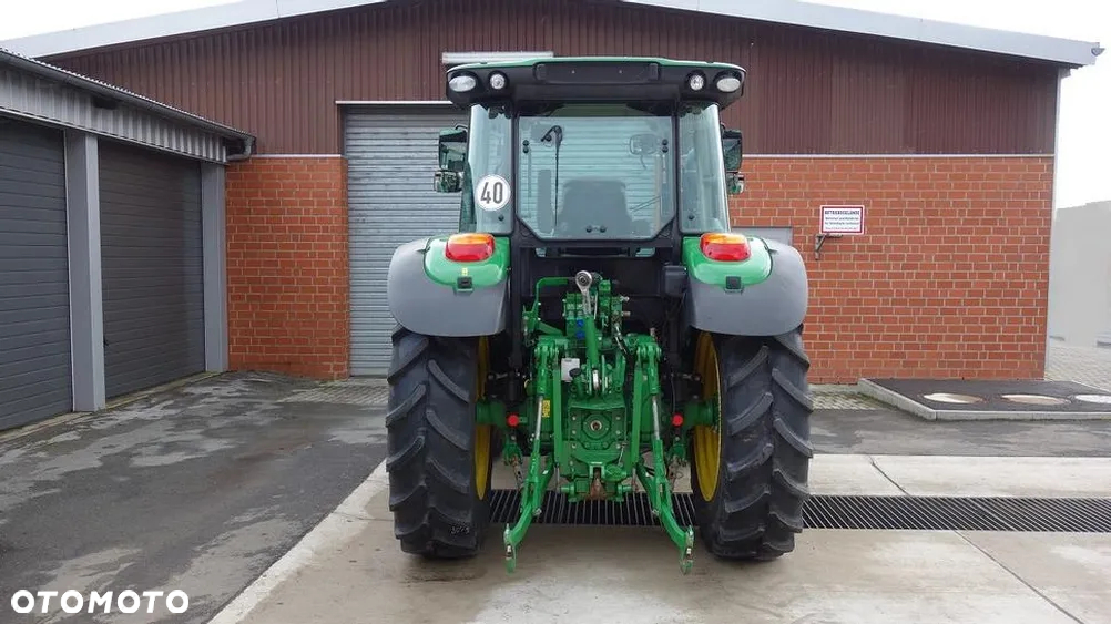 John Deere 5125 R - 5