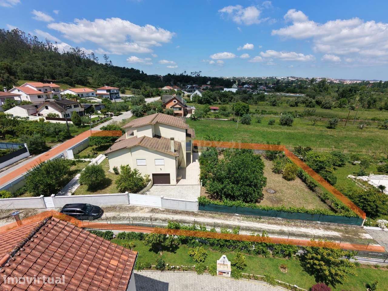 Uma moradia T4+2 que surpreende em cada espaço - Grande imagem: 3/38
