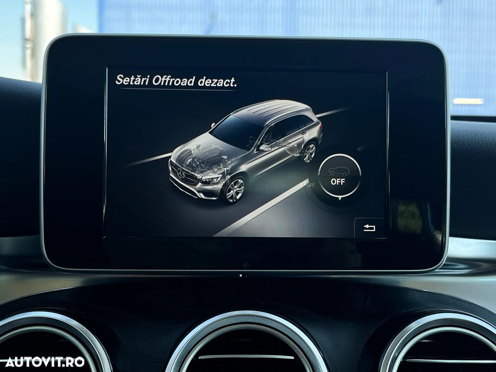 Mercedes-Benz GLC 250 d 4MATIC - 36