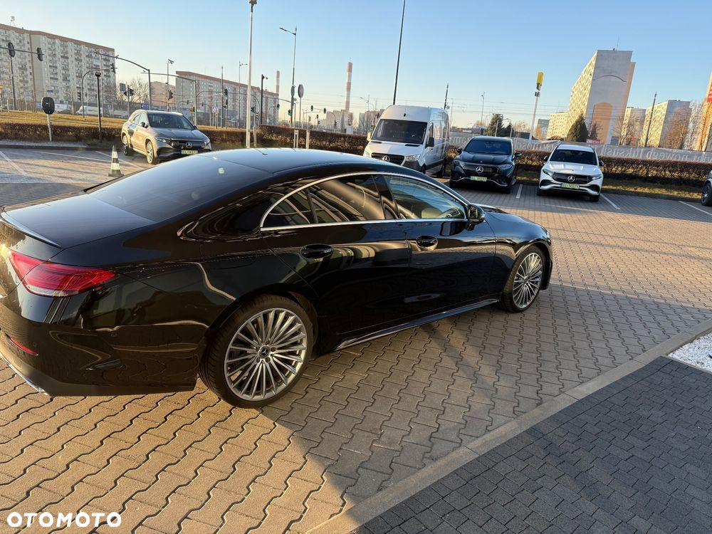 Mercedes-Benz CLS - 9