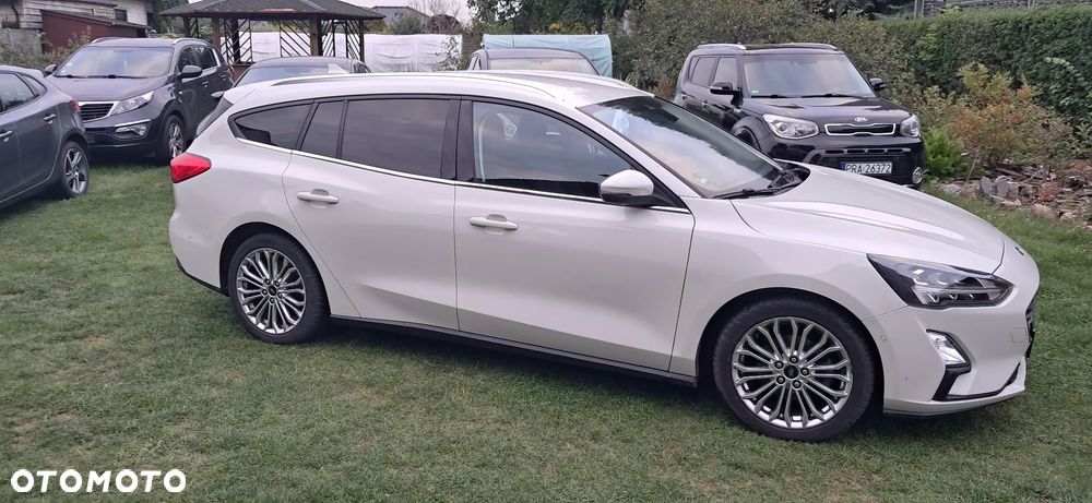 Ford Focus - 2