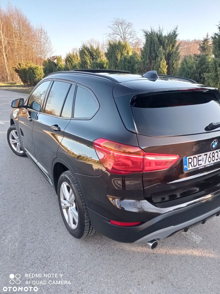 BMW X1 sDrive18d xLine - 34