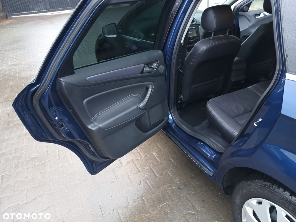 Ford Mondeo 2.0 TDCi Titanium - 31