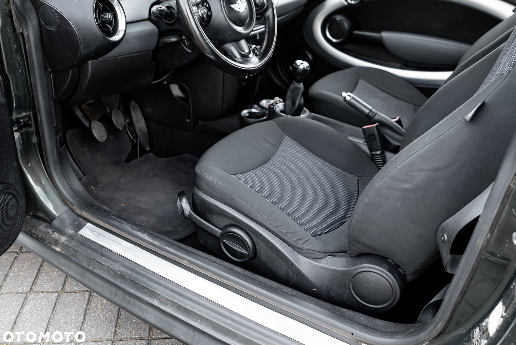 MINI ONE Standard - 19