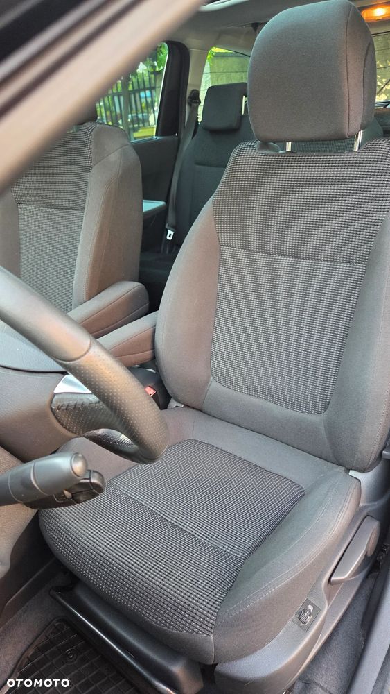 Peugeot 5008 - 25
