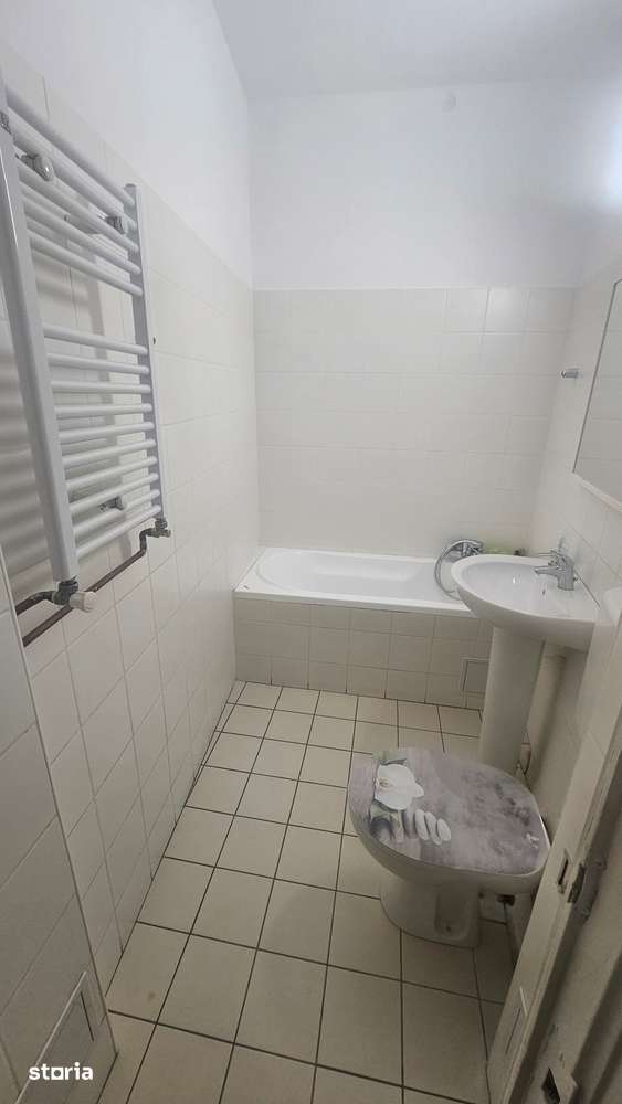 Vilă renovata Toamnei/Eminescu/Teren în Proprietate/Ideal Sediu Firmă - Imagine principală: 5/19
