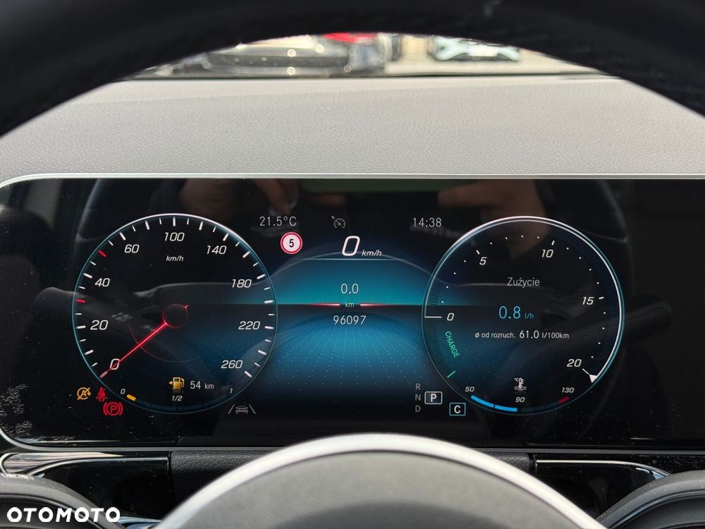 Mercedes-Benz GLA 200 Progressive - 29