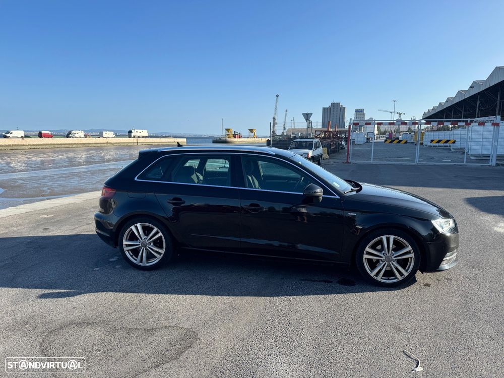 Audi A3 Sportback 1.6 TDI (clean diesel) S line Sport Pack - 2