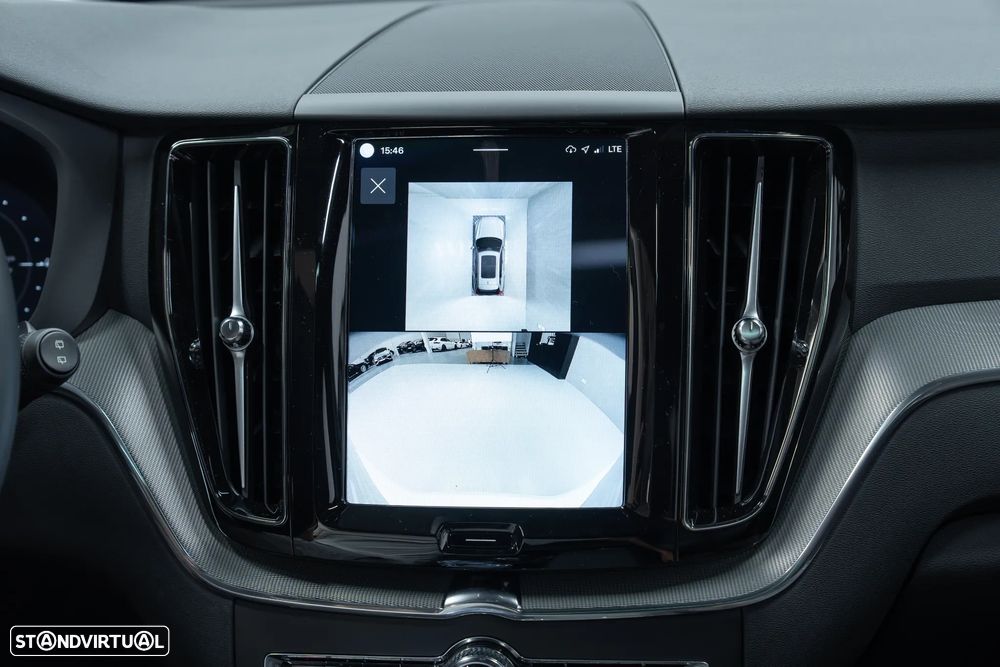 Volvo XC 60 T8 AWD Recharge Core - 35
