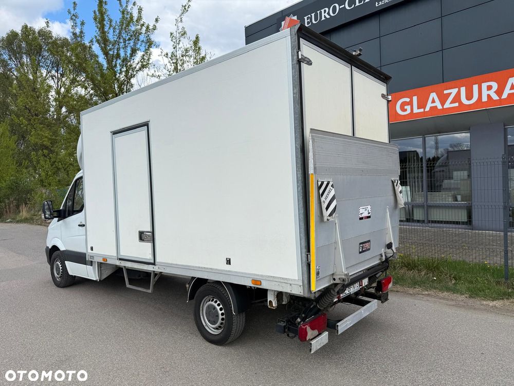 Mercedes-Benz Sprinter 316 CDI, 2.2 163KM, Kontener + winda, Zadbany - 4