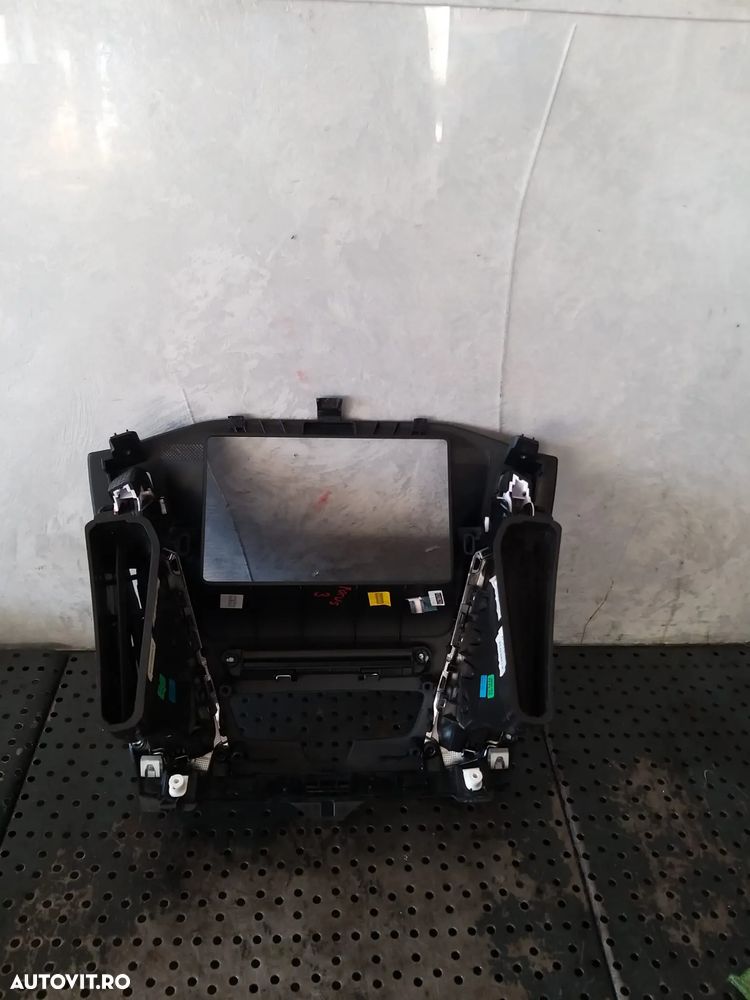 Rama ornament grile ventilatie bord ford focus 3 facelift f1eb18835ef f1eba014l20baw f1eba014l21baw - 2