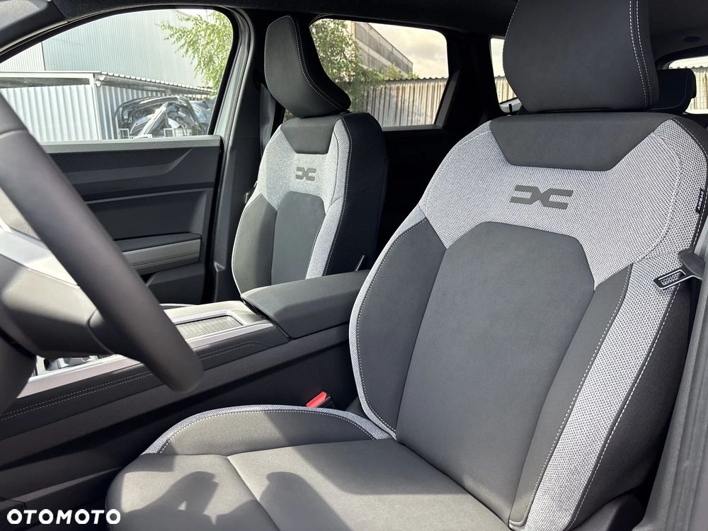 Dacia Bigster 1.8 Full Hybrid 155 Journey MMT - 11