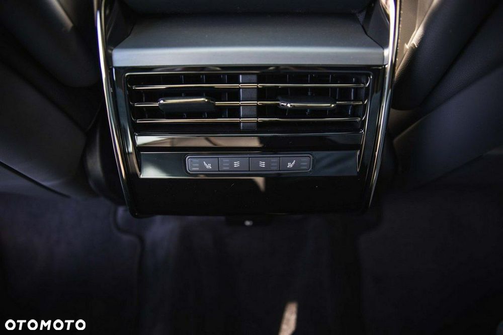 Land Rover Range Rover Sport - 13