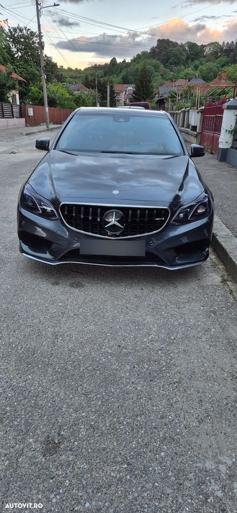 Mercedes-Benz E - 5