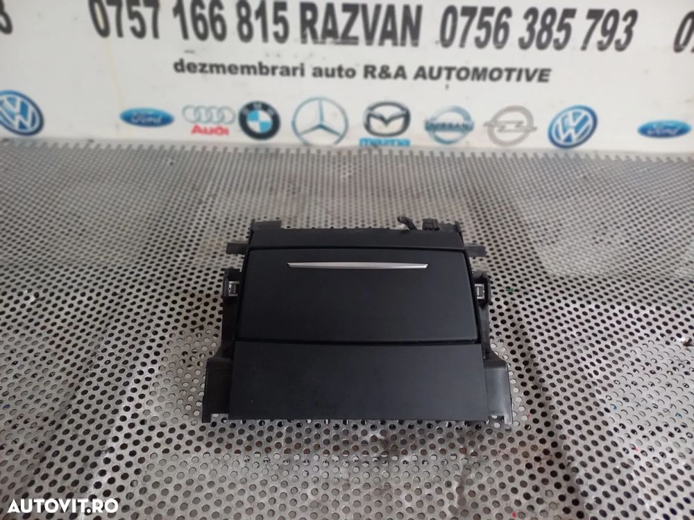 Priza Bricheta Spate Cotiera Audi A8 4H D4 An 2010-2011-2012-2013-2014-2015-2016-2017 Dezmembrez Au - 6