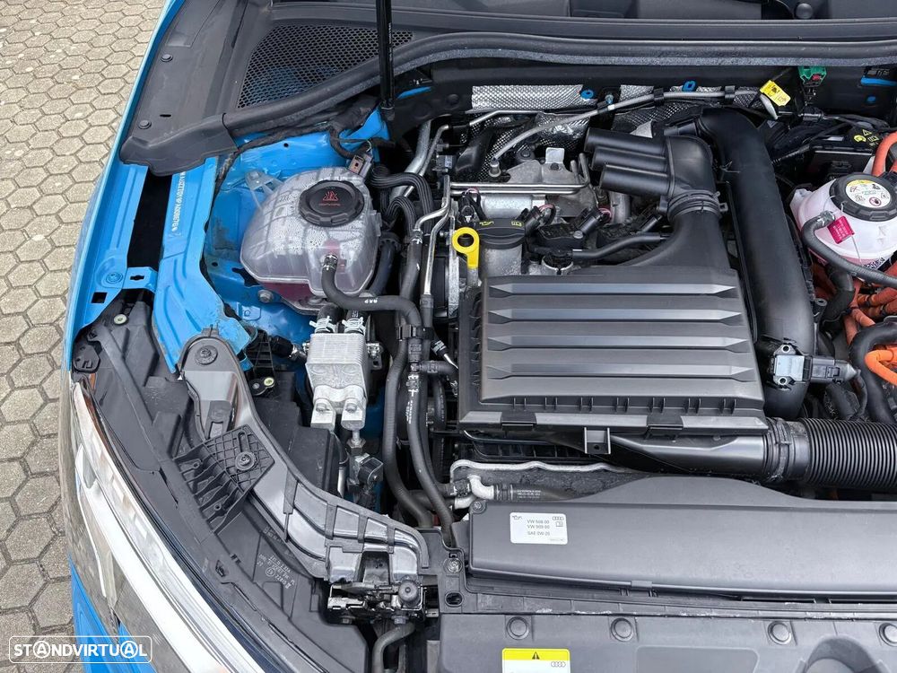 Audi A3 Sportback 40 TFSIe S tronic S line - 19