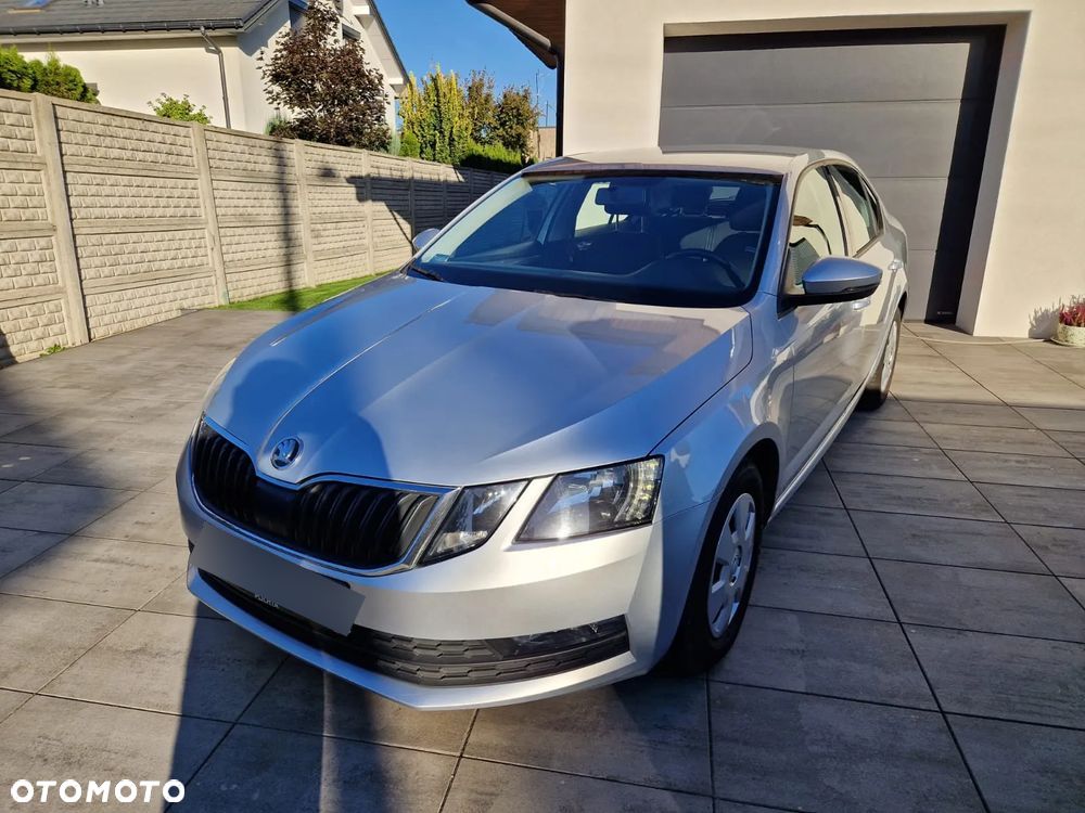 Skoda Octavia 1.6 TDI SCR Active - 1