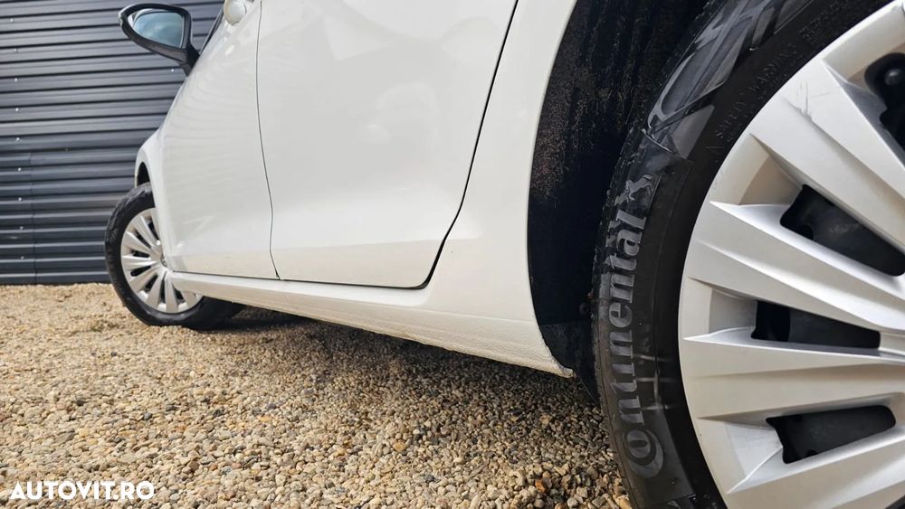 Volkswagen Golf 1.6 TDI - 5