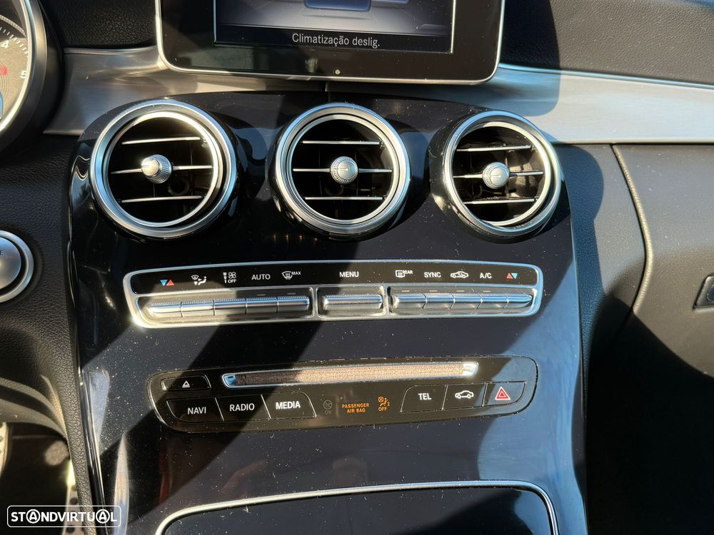 Mercedes-Benz C 220 d 4Matic 9G-TRONIC AMG Line - 17