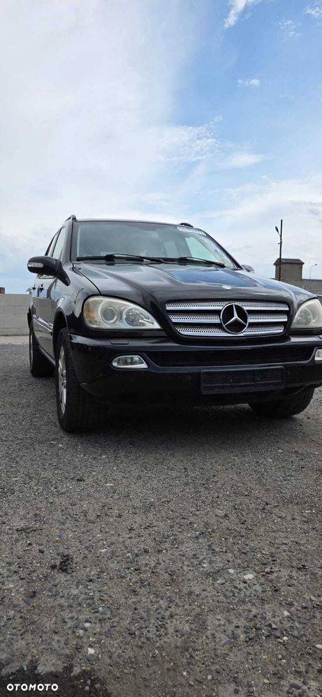 Mercedes-Benz ML - 1