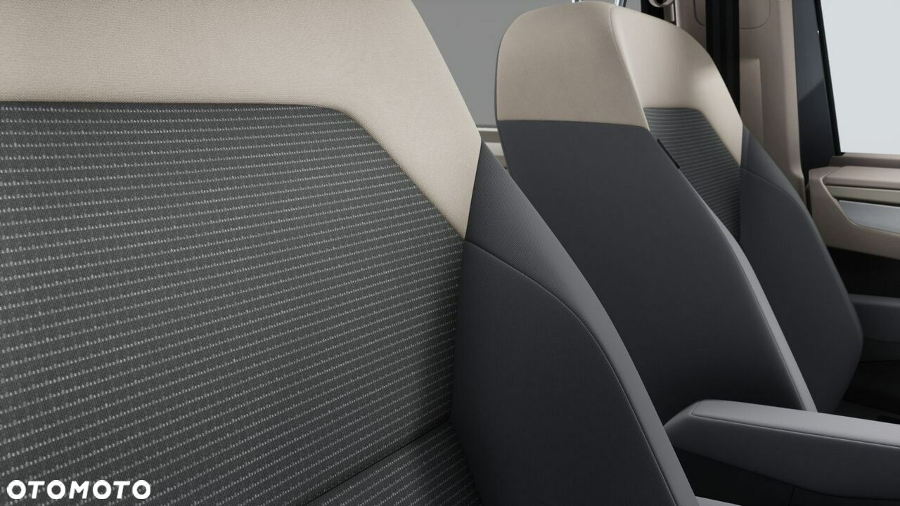Volkswagen Multivan - 10