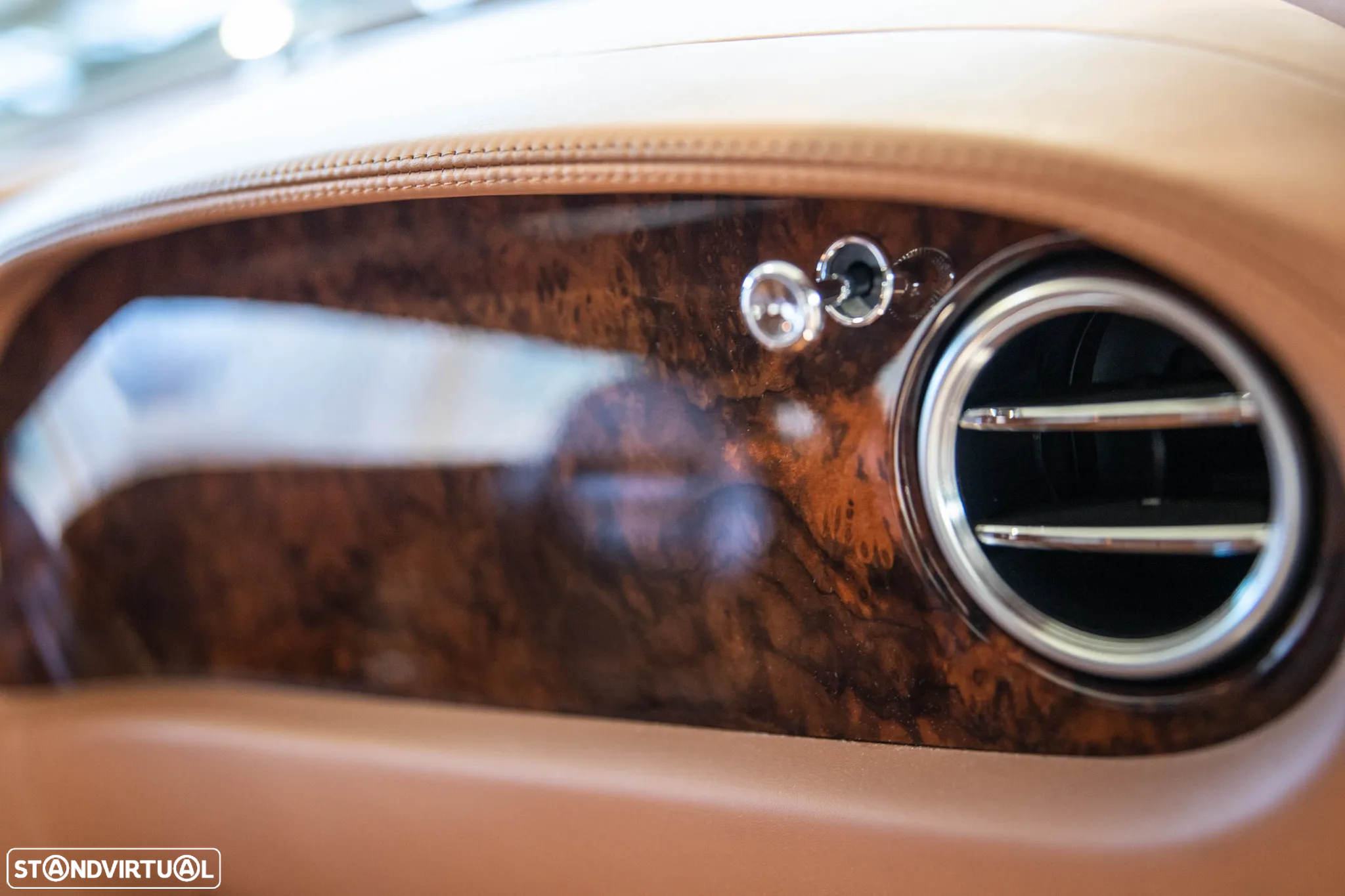 Bentley Continental GT - 39