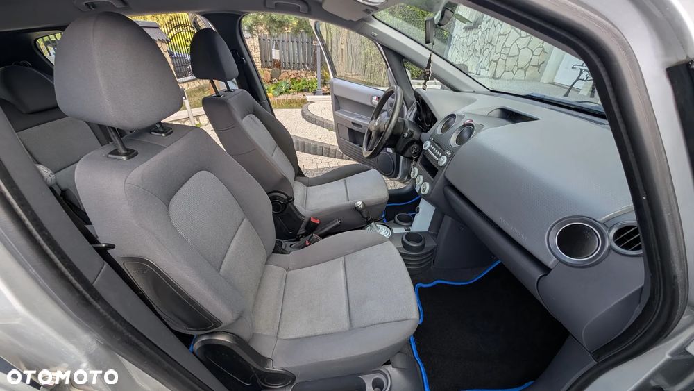Mitsubishi Colt 1.5 Invite - 14