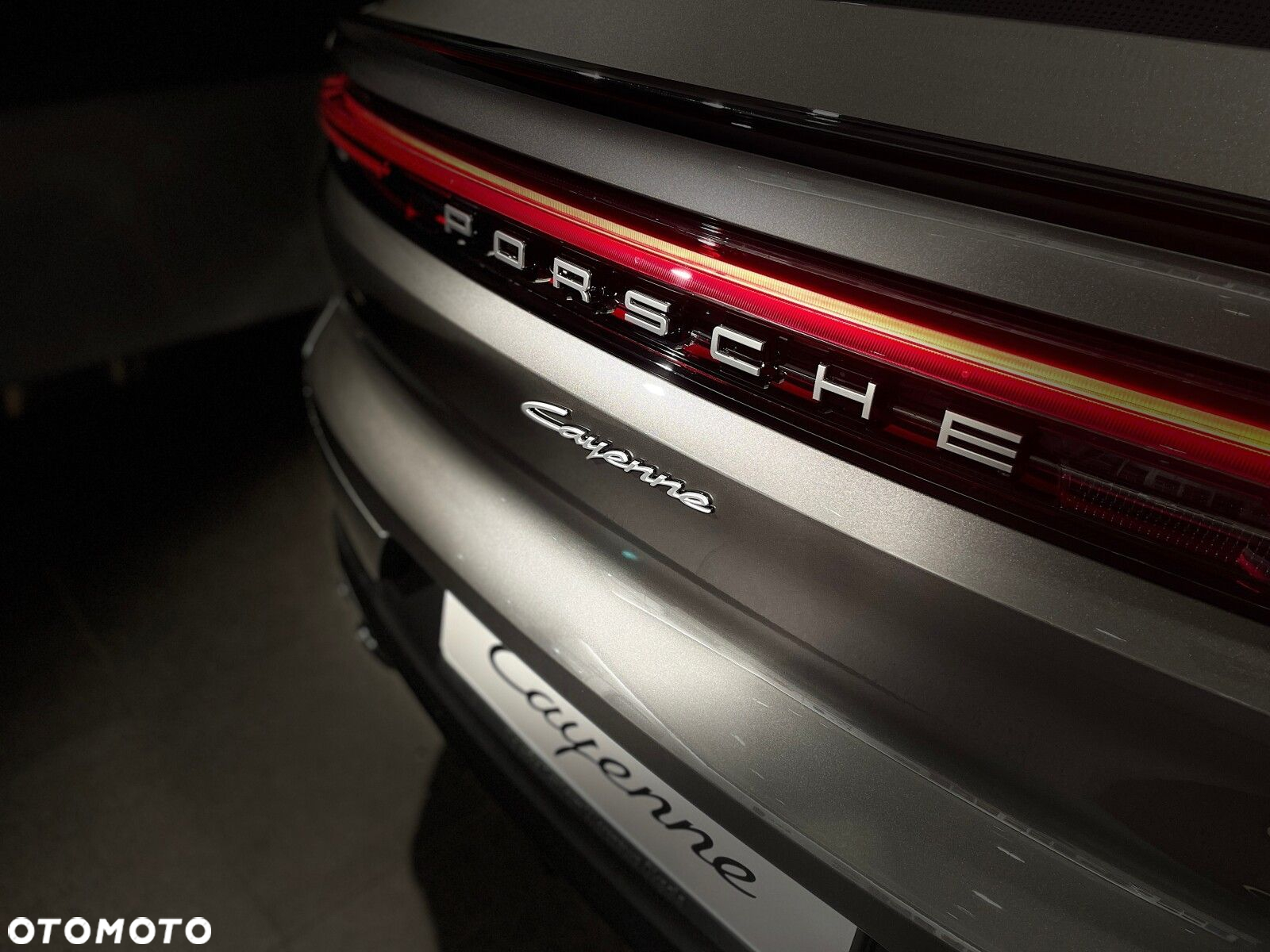 Porsche Cayenne - 35