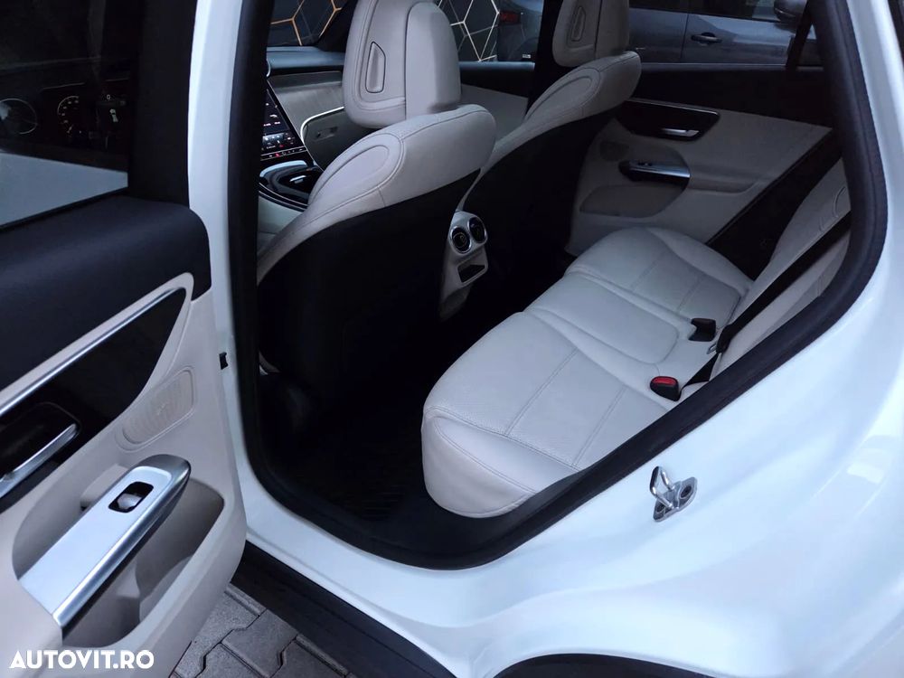 Mercedes-Benz GLC 200 4MATIC MHEV - 8