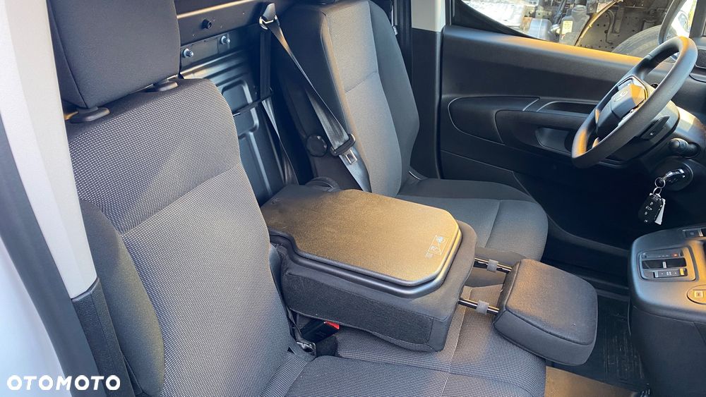 Toyota Proace City - 18