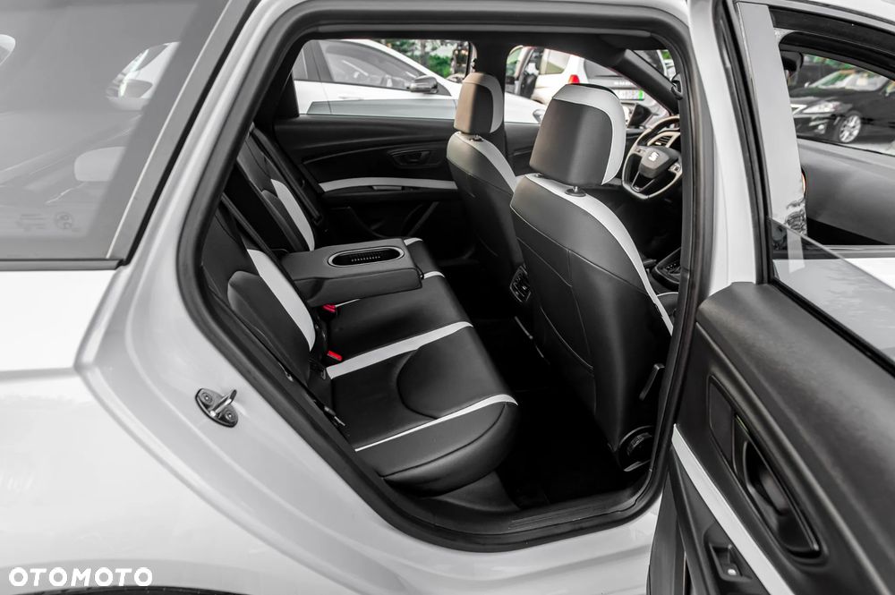 Seat Leon Sportstourer 2.0 TSI Cupra S&S 280 DSG - 20