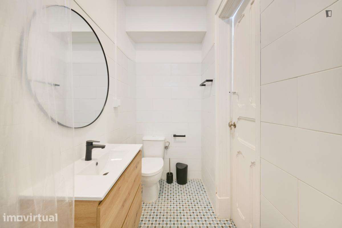 Quarto - localizado em Rato Lisbon - Grande imagem: 3/44