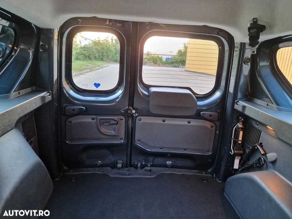 Dacia Dokker Blue dCi 95 Stepway Plus - 26