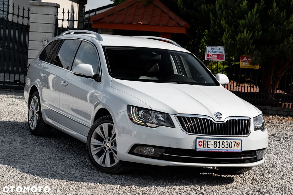 Skoda Superb 2.0 TDI Green tec 4x4 DSG Elegance - 2