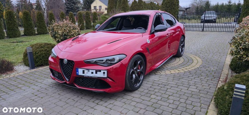 Alfa Romeo Giulia - 4