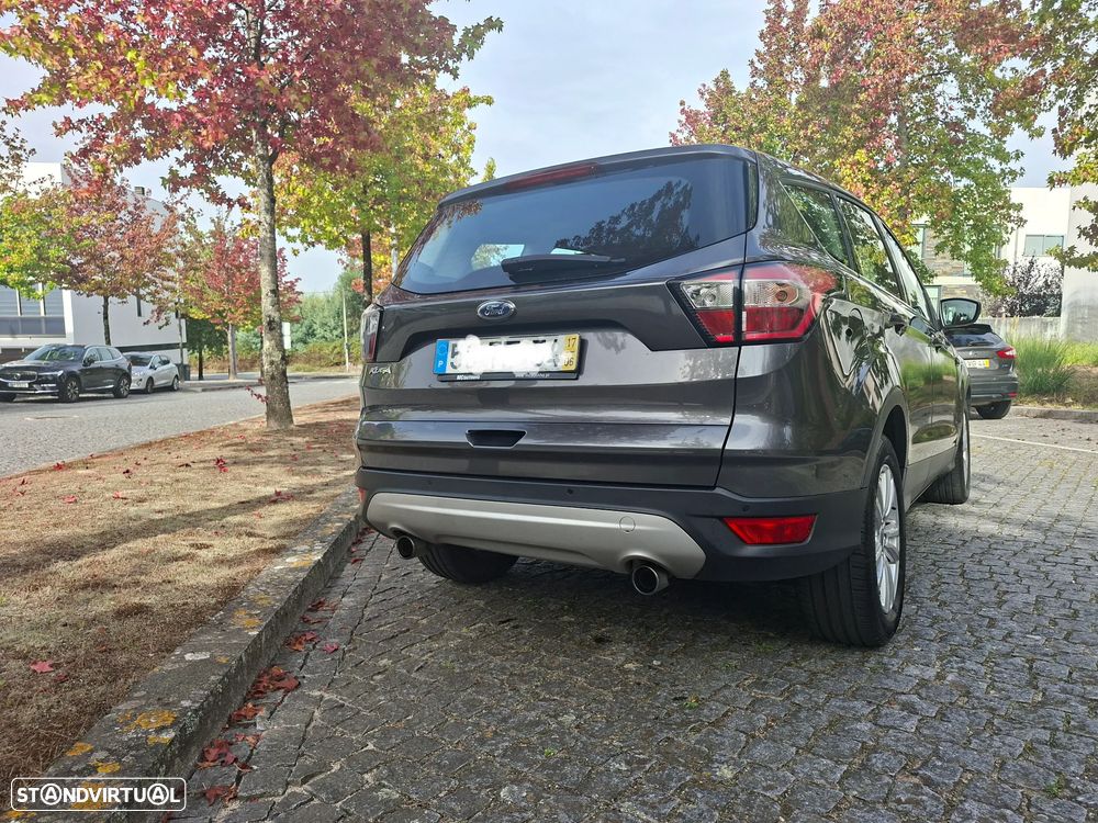 Ford Kuga - 3